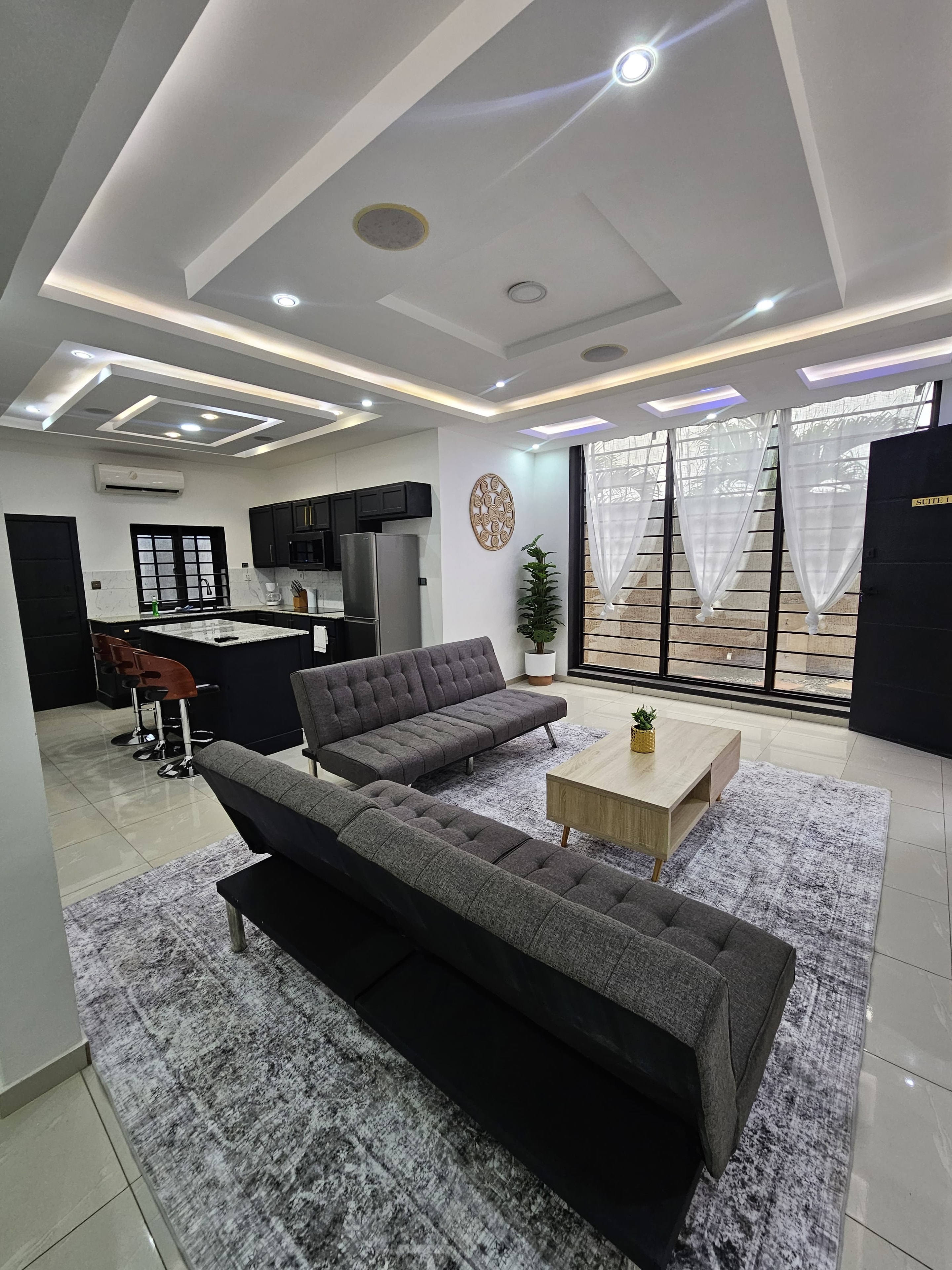 Executive 2-Bedroom Suite